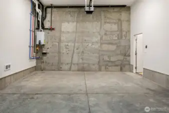 Extra large 2 car garage