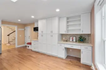 Open-concept living and dining spaces, ideal for everyday living and entertaining.