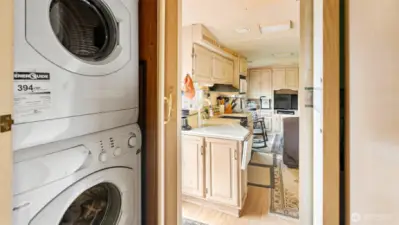 Washer and dryer included! And check out the drop-leaf kitchen countertop, offering extra prep space when you need it.