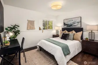 Second bedroom.