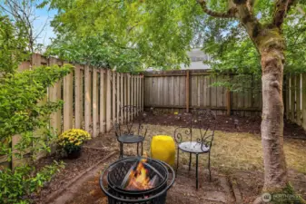 Lots of gardening spaces.