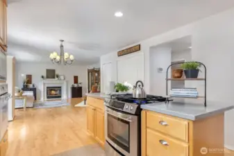 Kitchen - view 2