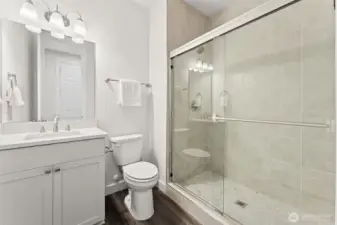2nd Bathroom