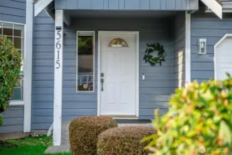 Inviting Entry/Porch