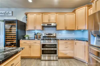 Gas range with double oven is perfect for the chef in the family.