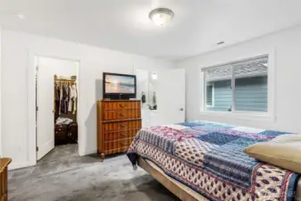 Primary with walk in closet and bathroom off primary.