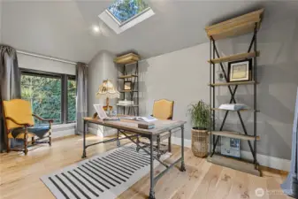 2 main floor bedroom