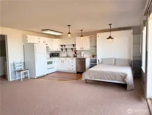 Comfy Murphy bed down