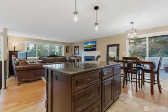 Large island is a great place to prepare or eat meals