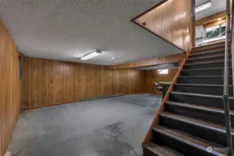 Stairs to additional living space in basement