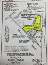 Short plat map with lot dimensions.