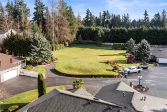 This unit is situated at the end of the cul-de-sac and close to the park.