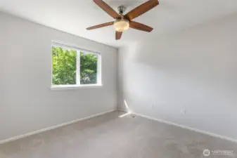 2nd bedroom