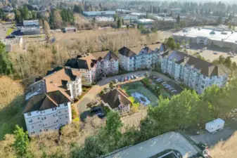 It's great location will draw you in the space will make you stay!