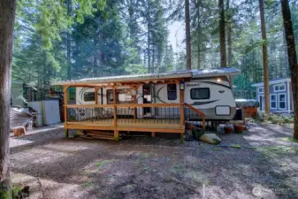 Well-kept 2015 trailer