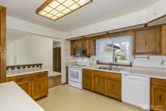 Plenty of counter space.