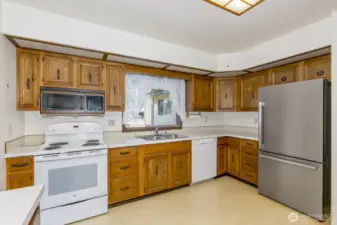 A very practical layout for the chef.