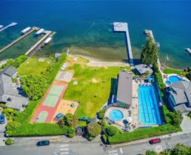 Sheridan Beach club with lake access, pool and more