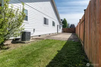 RV Parking next to garage