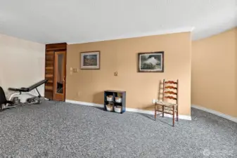 Bedroom downstairs with a dry sauna!
