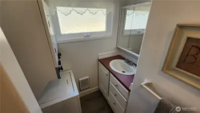 3/4 bath with washer and dryer