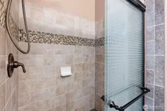 Primary shower