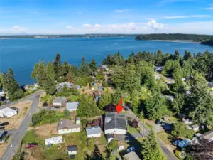 House is walking distance to the water