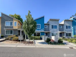 Wonderful neighborhood! Welcome home.