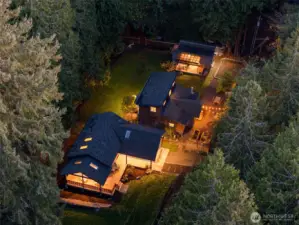 Mini Compound on a substantial shy 15,000 sq ft lot in peaceful and charming Indianola!