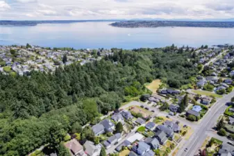 Aerial view of the property and it's location in relation to the Puget Sound/waterfront.