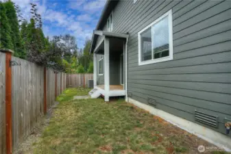 Perfect sized yard to play catch but not spend the entire weekend mowing lawn