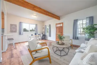 Open & bright living room and dining w/beautiful LVP flooring