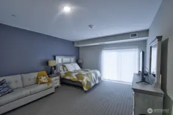 Guest suite is available for reservations when guests arrive. Ask about rules and restrictions.