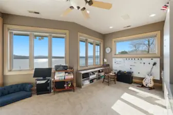 flex room off primary