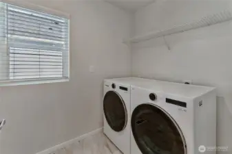 Photos are from a previously built Magnolia plan in the community. They may show a color or upgrade that is no longer available. They do demonstrate the quality materials and attention to detail that you will find in a Rush home.