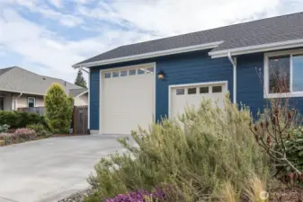 Oversized garage