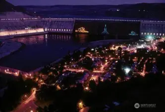 The Laser Light Show — "One River, Many Voices" plays nightly on the wall of the Dam from May thru September