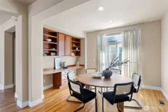 Breakfast nook