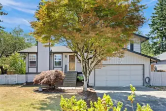 Tucked away and private in cul-de-sac