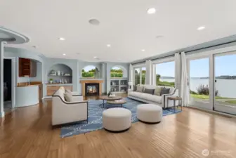 Virtually stage to show a different style.