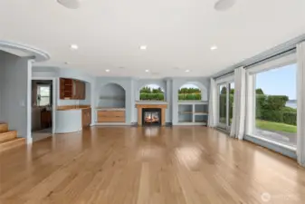 Gorgeous hardwoods! Many options to arrange the perfect living room layout all w/ sweeping views!
