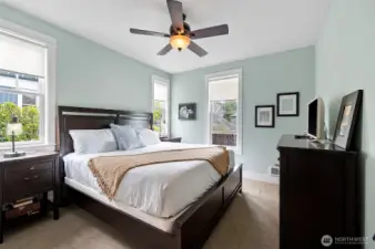 Spacious primary bedroom.