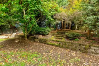 Secrete garden vibes