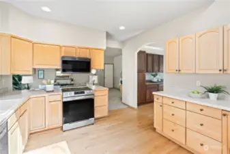 Stainless appliances and tons of storage
