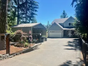 Welcome Home to Lakefront living on Haven Lake