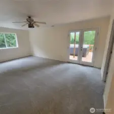 Lower Level Master with Hot tub access
