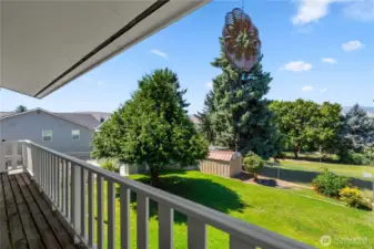 Deck views.