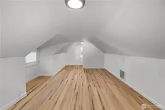 Upstairs bedroom,   personal items have been digitally removed.