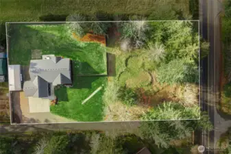 Lines for visual purposes only. Buyer to verify.