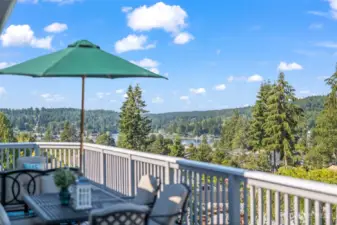 The large view deck is perfect for entertaining and has access to the rear yard and side yard.